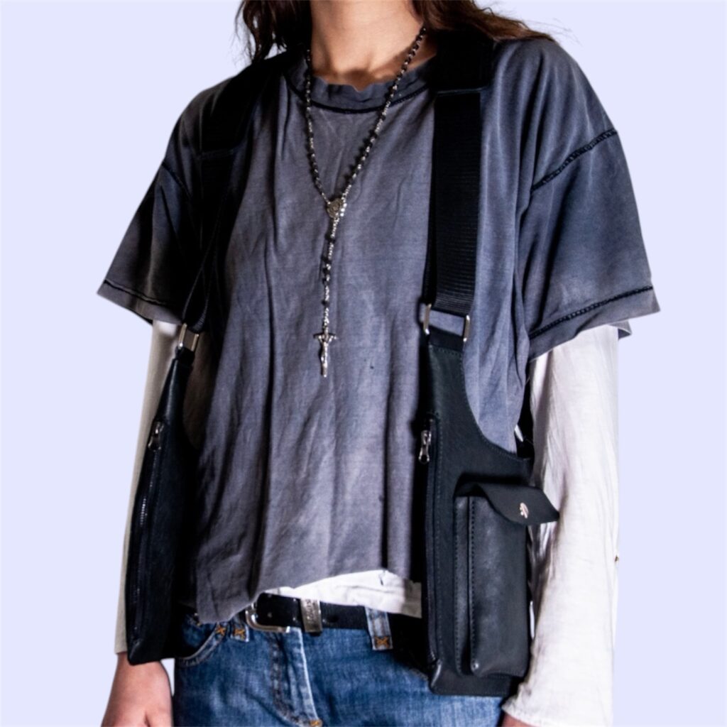 შემოსაცმელი ჩანთა (Holster Bag)